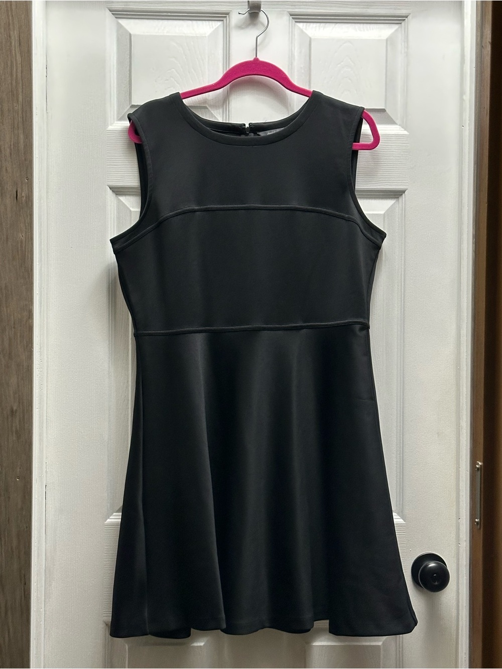 Daisy Fuentes Classic Black Sleeveless A-Line Dress